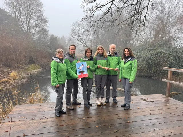 s v.l.: Barbara Blühmann, Matthias Kuhn, Ursula Grabner, Karoline Zsak, Christian Baumgartner, Edith Klause | Foto: Repper