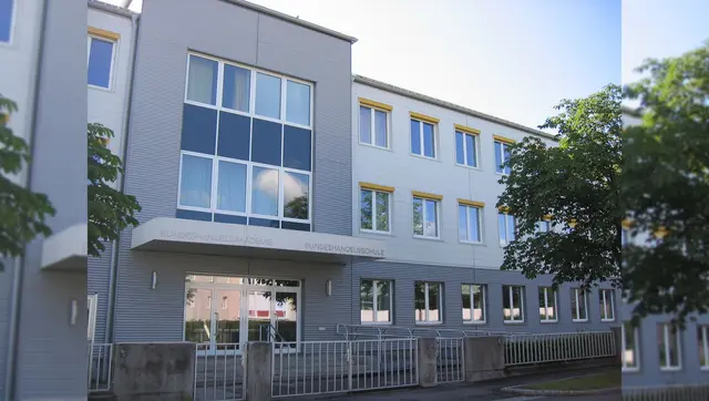 Die HAK/HTL Freistadt. | Foto: Hjanko