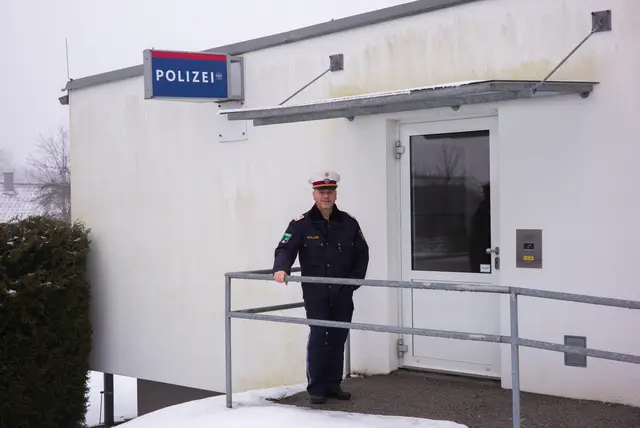 Der erfahrene Polizeibeamte hat kritische Worte für die Abschiebungspraxis von ausländischen Justizanstaltinsassen übrig. | Foto: Santrucek