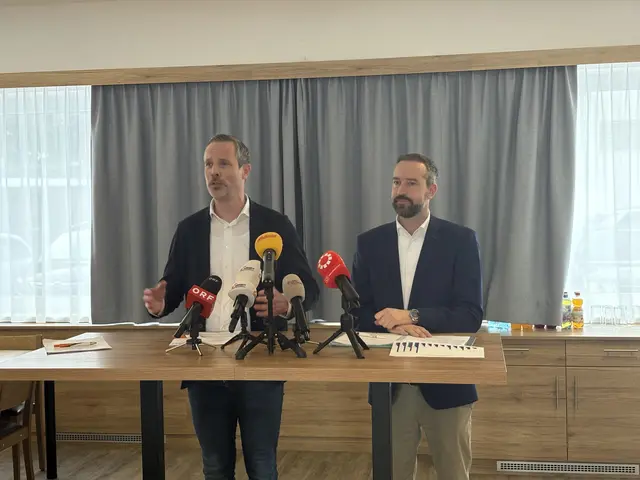 ASFINAG-Vorstandsdirektor Hartwig Hufnagl, Landeshauptfrau-Stellvertreter Stefan Schnöll | Foto: MeinBezirk Salzburg