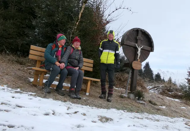Aussichtsreiches Platzerl beim Weberkreuz