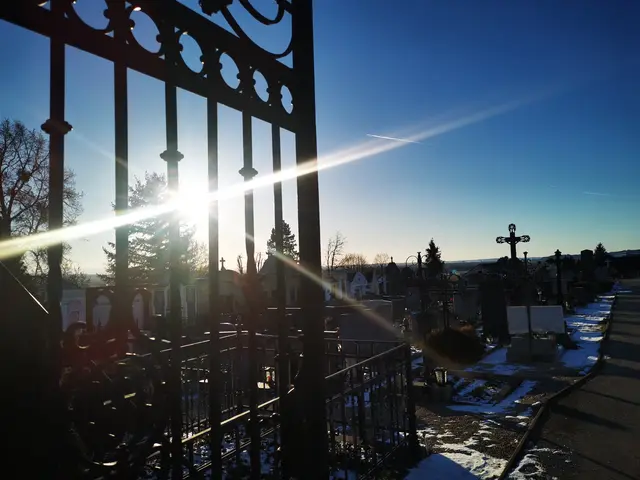 Der Tod ist nicht das Ende, nicht die Vergänglichkeit. Der Tod ist nur die Wende, Beginn der Ewigkeit.  | Foto: Ulrike Plank