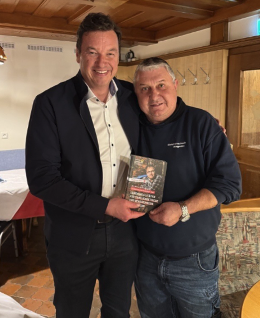 LAbg. Jochen Bocksruker mit SPÖ-Bauernvertreter Robert Wagnest | Foto: SPÖ Steiermark