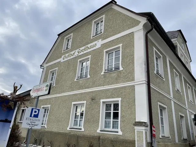 Der Gasthof Forsthaus in Fischbach steht aktuell zum Verkauf. | Foto: Josef Hofmüller