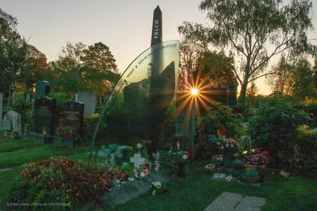 Auch Falco ist am Zentralfriedhof begraben. (Archiv) | Foto: Peter Havel