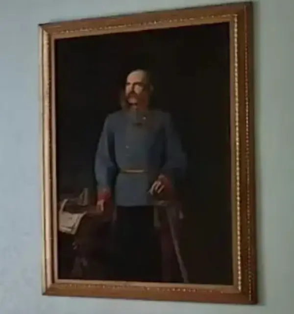 Aus Palais gestohlen: Nach dem teuren Porträt von Kaiser Franz Joseph wird weiterhin gesucht, so die Polizei. | Foto: privat