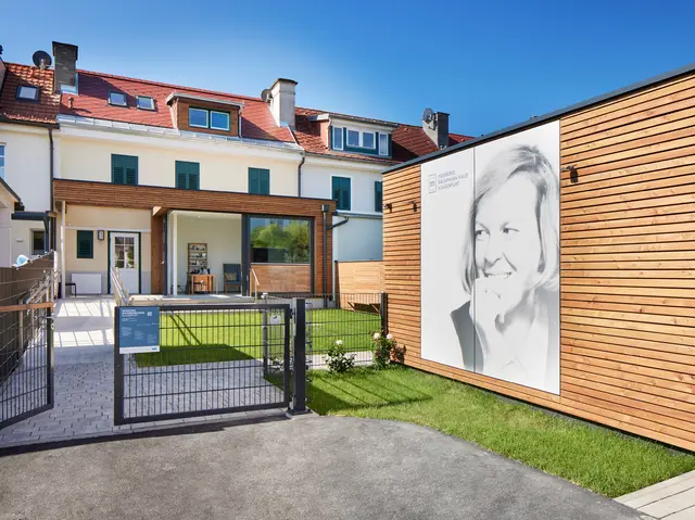Eine Bronzeskulptur soll im Vorgarten des Ingeborg Bachmann Museums installiert werden.  | Foto: kärnten.museum