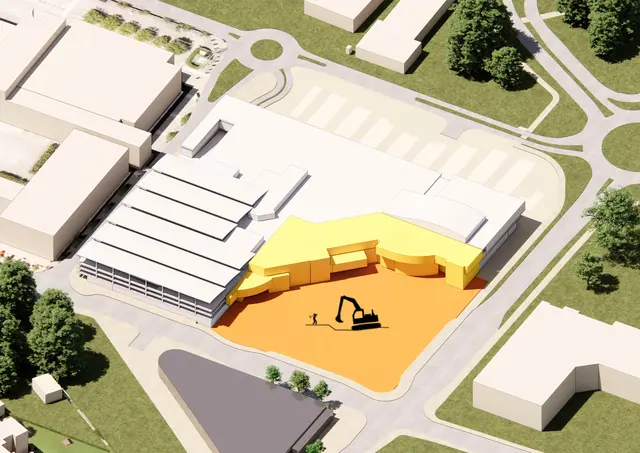 Zum Umbaustart werden der Parkplatz beim Interspar und die angrenzenden Gebäudeteile (gelb) abgebrochen. | Foto: atelier522