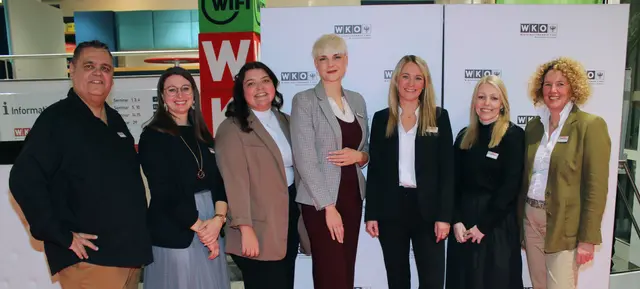 WK Schwaz Mitarbeiter Armin Baumann, Claudia Korn, Lisa Hörhager, Karin Bachhuber, Katharina Hofmann, Angelique Locher, Barbara Margreiter.
