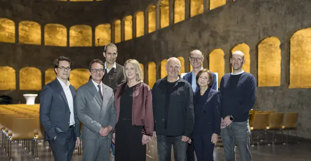 Mag. Lukas Crepaz, Univ.-Prof. Dr. Bernhard Fügenschuh, Assoz.-Prof. Dr. Bernhard Salcher, Dr.in Janine Stollenberg, Schauspieler Fritz Egger, Univ.-Prof. Dr. Martin Knoll, Moderatorin Maria Mayer, Univ.-Prof. Dr. Christoph von Hagke | Foto: FSB2030/Neumayr/Leo