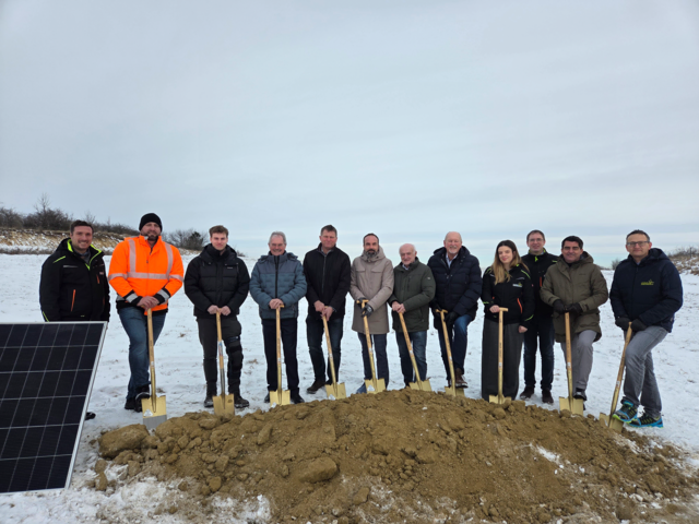Spatenstich im Jänner 2026, geplante Inbetriebnahme im April.  | Foto: Windkraft Simonsfeld