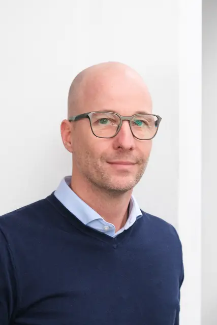 Christian Wimmer aus Andorf hat vor fast 30 Jahren in der Lehrwerkstätte der Firma in Leitz in Riedau das Handwerk eines Maschinenschlossers gelernt. Heute ist er bei Leitz Internationaler Branchenmanager | Foto: Leitz