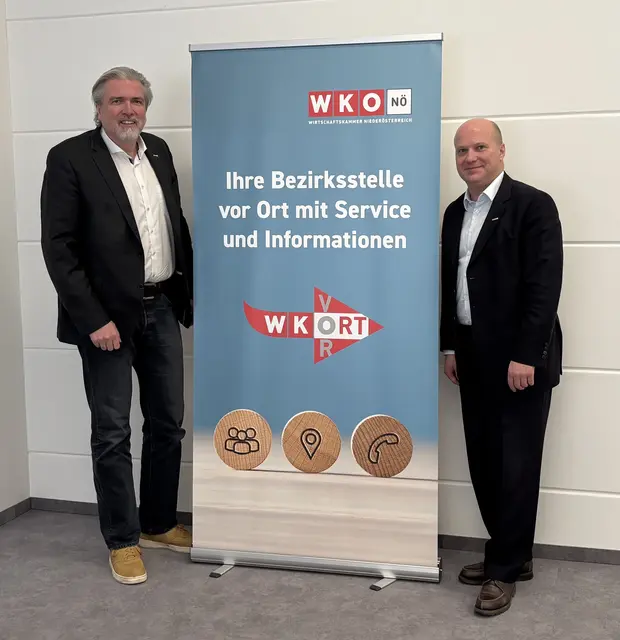 Obmann Markus Leopold und Bezirksstellenleiter Georg Lintner der WK Lilienfeld im Gespräch! | Foto: MeinBezirk