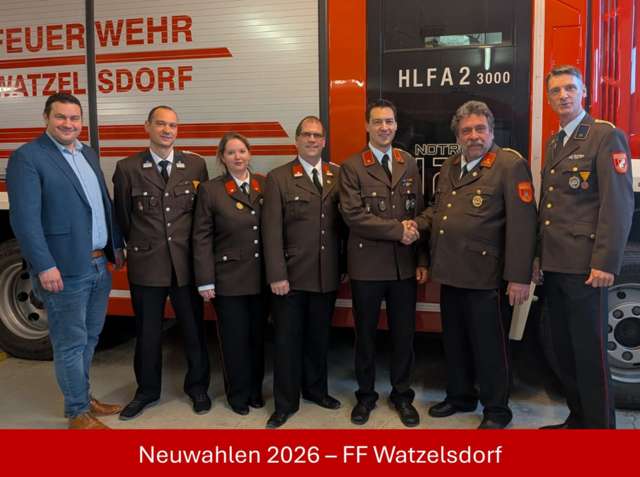 Watzelsdorf: Bgm. Markus Baier, VM Roland Kahrer, V Astrid Germann, BI Christoph Mayer, OBI Alfred Geßl, HBI Herbert Geisschläger, EV Gerald Schneider | Foto: BFKDO Hollabrunn