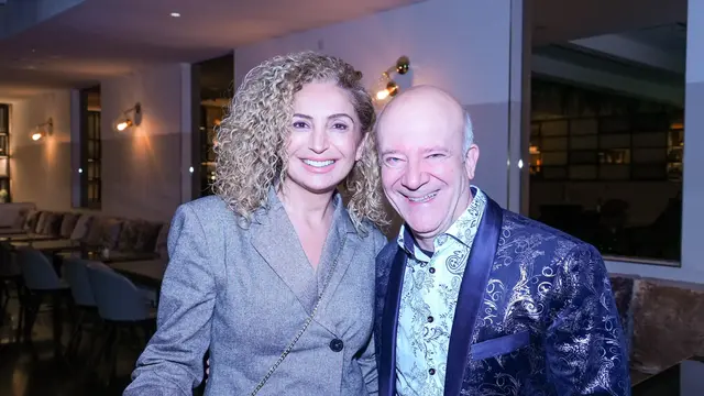 Eser Akbaba und Andy Lee Lang.  | Foto: Andreas Pölzl/MeinBezirk