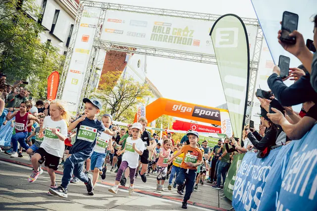 Auch zahlreiche junge Läuferinnen und Läufer werden wieder an den Start gehen. | Foto: newfish