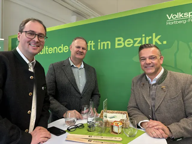 Die Kandidaten Markus Fragner aus Söchau, Johannes Hauptmann aus Bad Blumau und Wolfgang Fank aus Vorau (v.l.). | Foto: Margot Jeitler