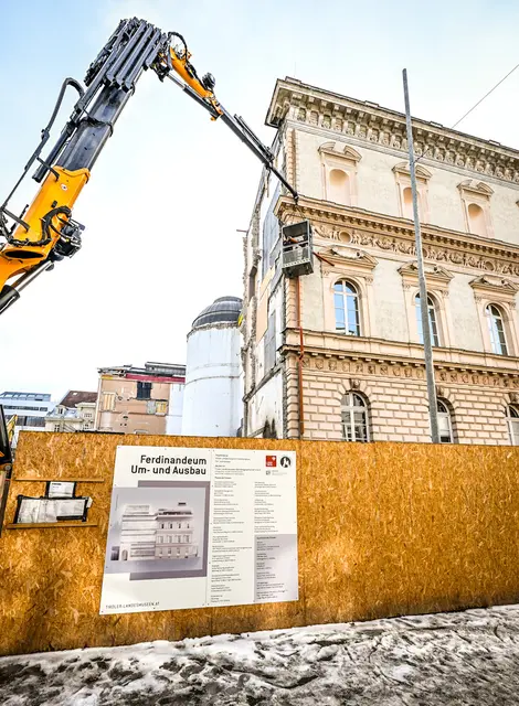 Die Baustelle des Ferdinandeums. | Foto:  Martin Vandory