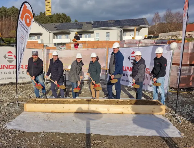 In Lebing (Gemeinde Floing) werden aktuell acht neue Wohnungen gebaut, die im Herbst bzw. Winter fertig sein sollen.  | Foto: Rottenmanner