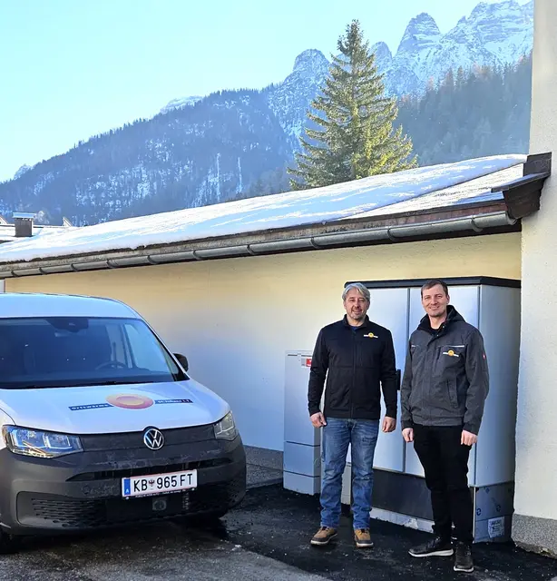 Franz Harlander und Stefan Astl betreuten Umstellung. | Foto: Ortswärme