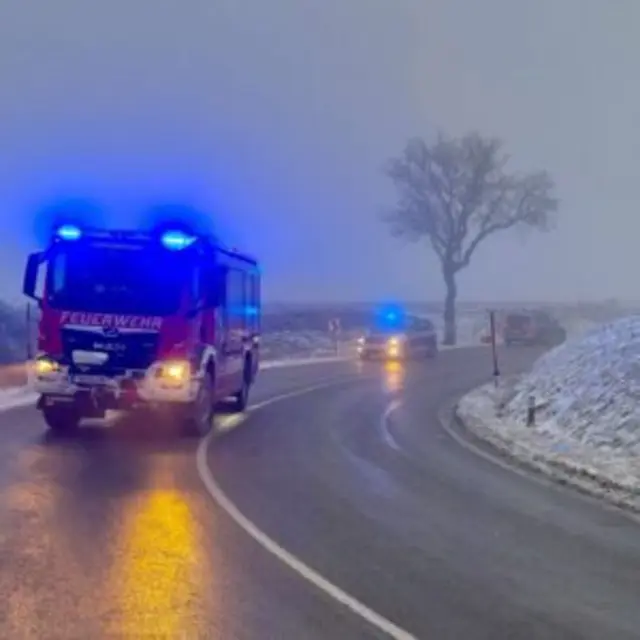 Am Vormittag wurde die Freiwillige Feuerwehr Münichsthal zu einem Verkehrsunfall auf der L34 Richtung Großebersdorf alarmiert. 