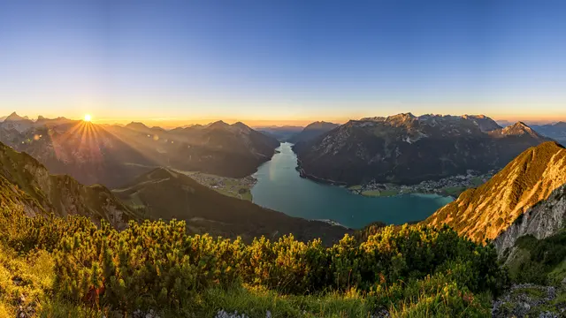 Im Zuge einer Bürgerbefragung konnte die Bevölkerung der Region Achensee dabei mithelfen, beste Voraussetzungen für eine gemeinsame regionale Zukunft zu schaffen.

 | Foto: Achensee Tourismus