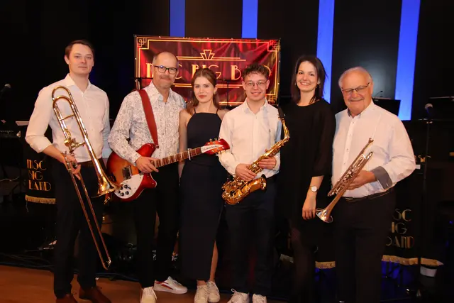 Die 18-köpfige Formation präsentierte im Odeion das Debüt-Album "Liftoff".