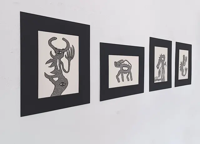 Serie Zeichnungen "Formwandler" von Priska Leutenegger zur Ausstellung "anVERWANDT" | Foto: postWERK