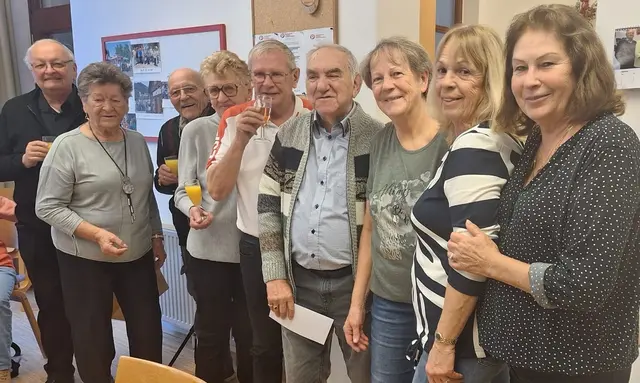 Franz Perger, Johanna Enghelyi, Leopold Legel, Josefa
Ecker, Mag. Manfred Harter, Peter Kohn, Brigitte Richter, Elisabeth Schneider und Elisabeth Brunner. | Foto: Franz Perger