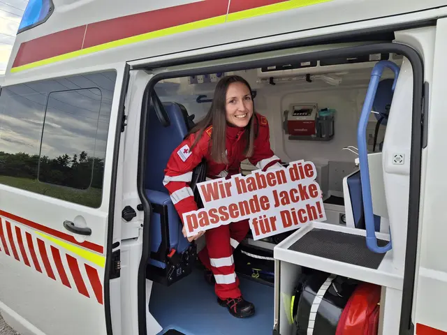 Die passende Jacke. | Foto: Rotes Kreuz