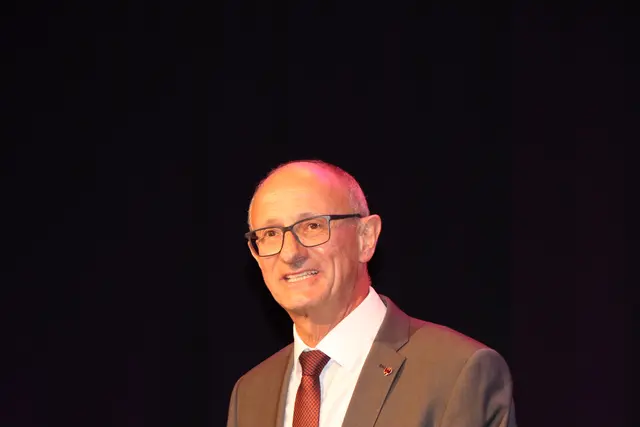 LH Anton Mattle lobte den Mut und das Engagement der Unternehmer im Bezirk Landeck. | Foto: Thomas Seelos