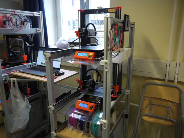 Die Kinder haben beim Workshop mit dem 3D-Drucker kreative Schlüsselanhänger hergestellt. | Foto: MeinBezirk/Leonie Herrmann