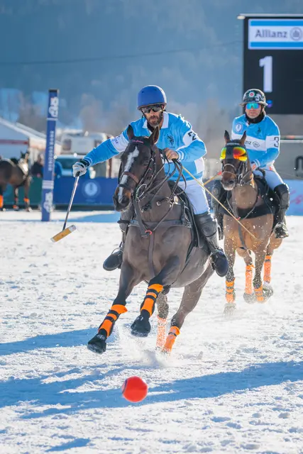 Foto: Snow Polo World Cup