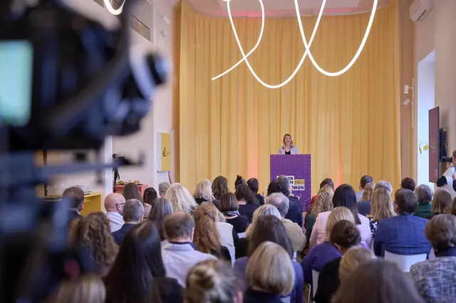 Am Montag, 19. Jänner, gab Wiens Bildungsstadträtin Bettina Emmerling (Neos) den Startschuss für den Reformprozess "Kindergarten neu denken". | Foto: Stadt Wien/Markus Wache