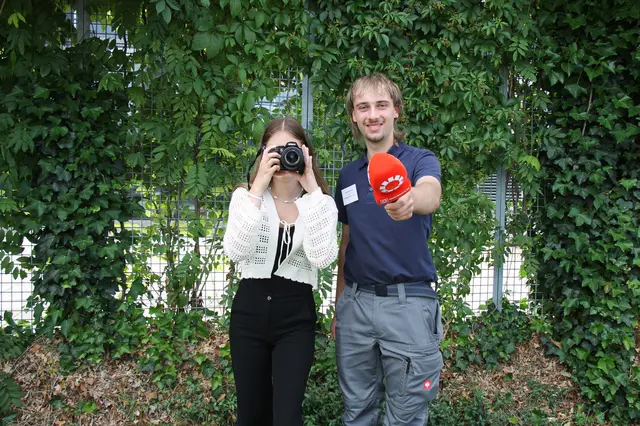 Laura Scholbauer und Leonid Wurnitsch waren 2025 Teil der LehrlingsRundSchau. | Foto: MeinBezirk/Schütz