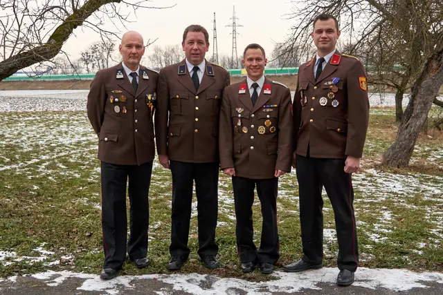   
Das neue Kommando der Freiwilligen Feuerwehr Pantaleon wurde gewählt: v.l.n.r. Stellvertretender Leiter des Verwaltungsdienstes Klaus Findt, Leiter des Verwaltungsdienstes Jürgen Watzlinger, Kommandant-Stellvertreter Raphael Gansterer und Kommandant Bernhard Auinger. | Foto: FF St. Pantaleon