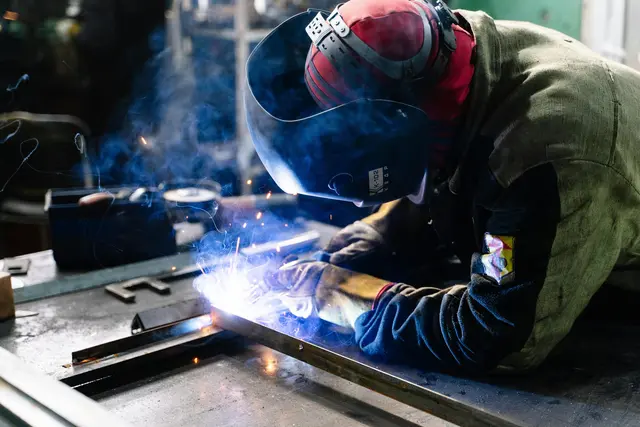 Über 200 Lehrberufe – Jobs in Handwerk und Technik sehen die Niederösterreicherinnen und Niederösterreicher als sicher an. | Foto: Symbolfoto/Pexels