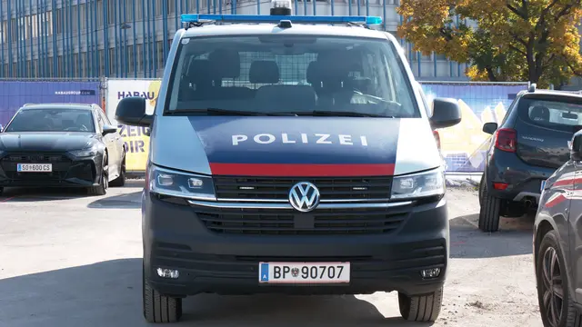 319 Polizistinnen und Polizisten sind für rund 223.000 Favoritnerinnen und Favoritner verantwortlich. Die Zahl ist verglichen mit anderen Bezirken gering – laut Innenministerium aber nicht aussagekräftig. | Foto: Andreas Pölzl/MeinBezirk