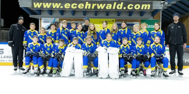 Unsere Mannschaft der U13 - die verstärkte Defensive zeigt sich | Foto: EC Ehrwald