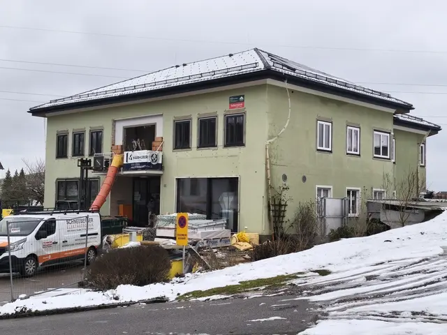 Die Bauarbeiten in Atzbach sollen im Sommer 2026 enden. | Foto:  Gemeinde Atzbach