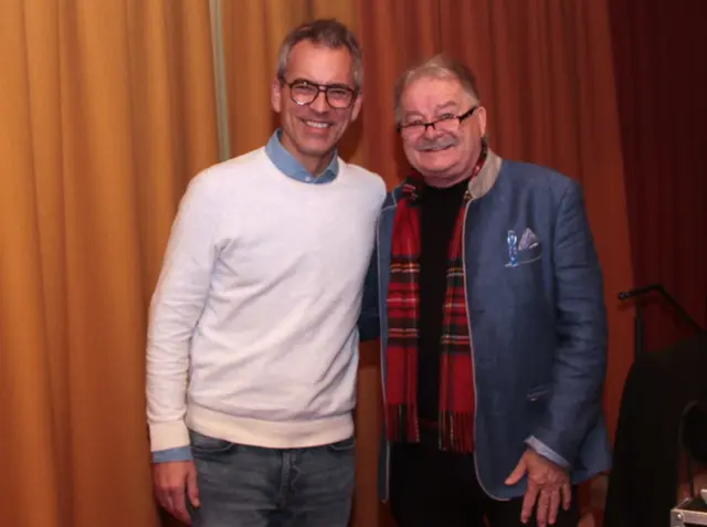ORF-Moderator Martin Ganster und Reini Kracher vor dem letzten Ton-Check. | Foto: Peter Seper