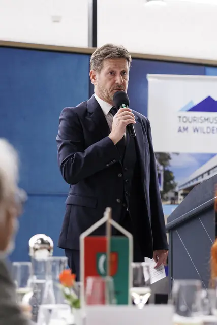 Bgm. Stefan Seiwald bei seiner Ansprache. | Foto: Gabriel Marques