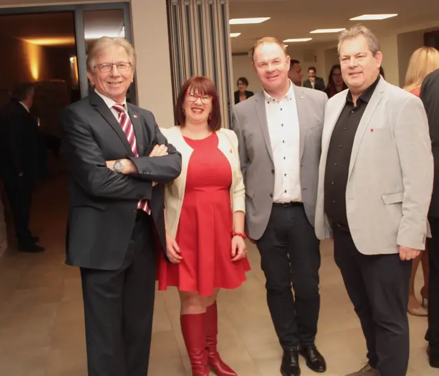 Ludwig Pall, Susi Lochuk, Siegfried Tanczos, und Jürgen Horvath beim Neujahrsempfang der SWV-Burgenland. | Foto: Peter Seper