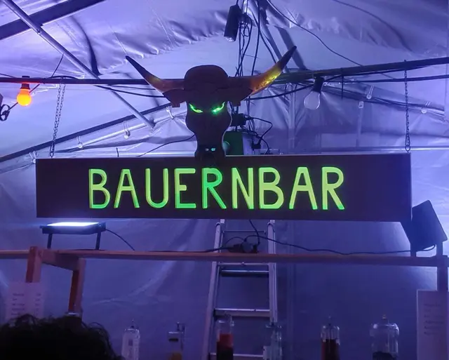 Gesellig wird's beim Bauernball in Ternitz-St. Johann. | Foto: privat