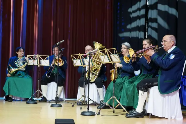 Der Musikverein Lyra spielte die Landeshymne | Foto: Marktgemeinde Wiener Neudorf