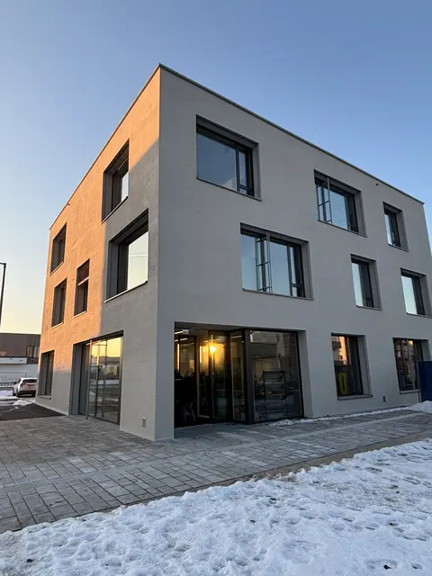 Ein Blick auf das neue Amtsgebäude der Gemeinden Hochburg Ach und Überackern. | Foto: MeinBezirk/Anja Kern