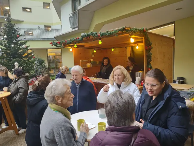 Der Punschstand im Hofgarten erwirtschaftete eine Spendensumme von 1.181,53 Euro.  | Foto: Barmherzigen Brüder Kritzendorf 
