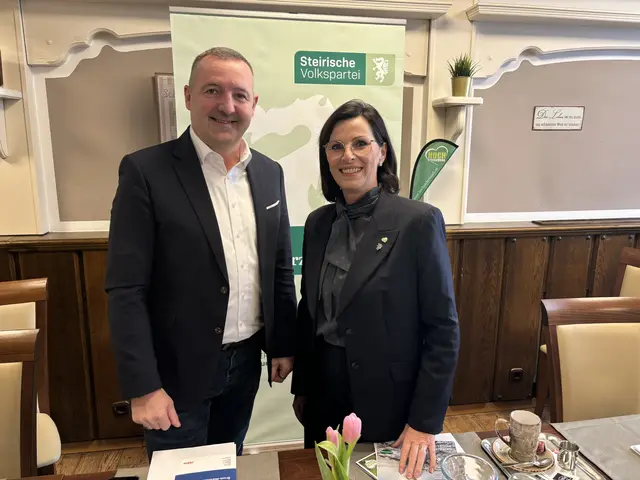 Thomas Marichhofer und Cornelia Izzo: Im Einsatz für die regionalen Unternehmen. | Foto: MeinBezirk/Angelika Kern