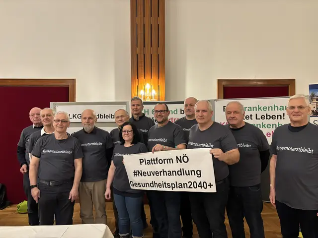 Die Initiativen #notarztbleibt schließen sich zur "Plattform NÖ" zusammen, um mehr Druck auf die Landesregierung auszuüben | Foto: Lauren Fahrenberger / MeinBezirk