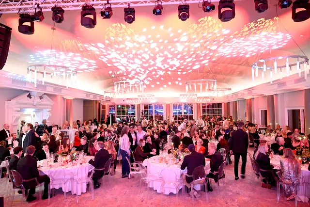 Mit einer Jubiläumsnacht eröffnete die "Kitz Legends Night" am Mittwochabend im Grand Tirolia Kitzbühel die legendäre Hahnenkammwoche.  | Foto: Agency People Image (c) Michael Tinnefeld